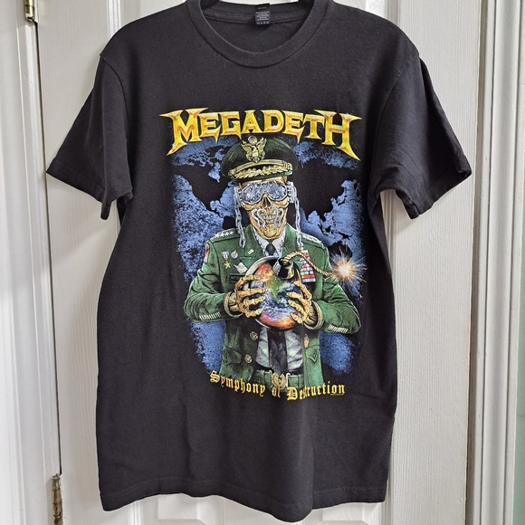Vintage Megadeth Symphony Tee - Picture 2 of 8